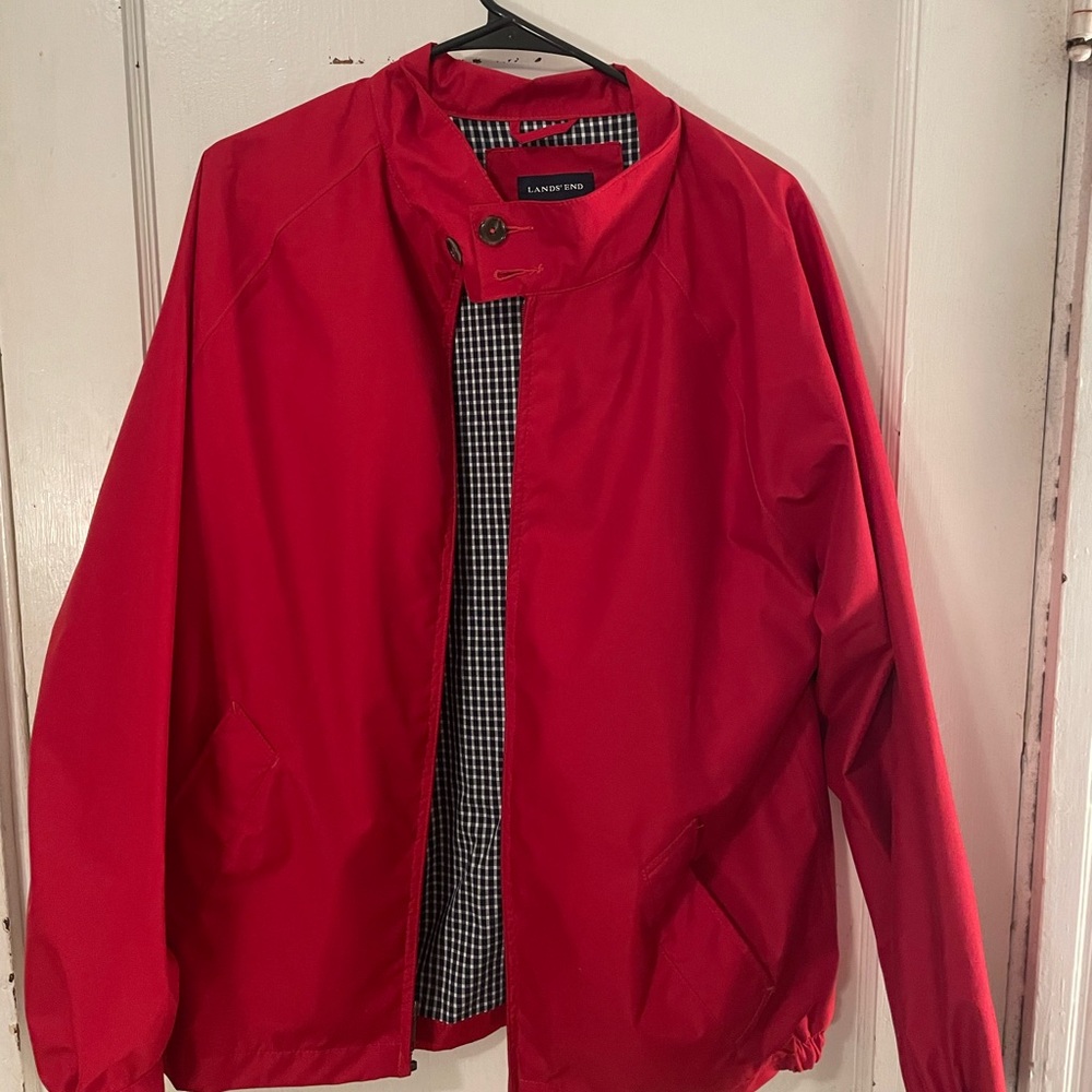 Red Land’s End windbreaker size medium